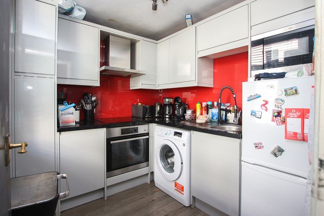 Apartment 5, 28 Le Bordage, St Peter Port photo 4