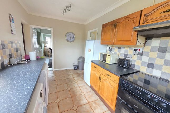 69, Victoria Street, Kingswinford photo 5