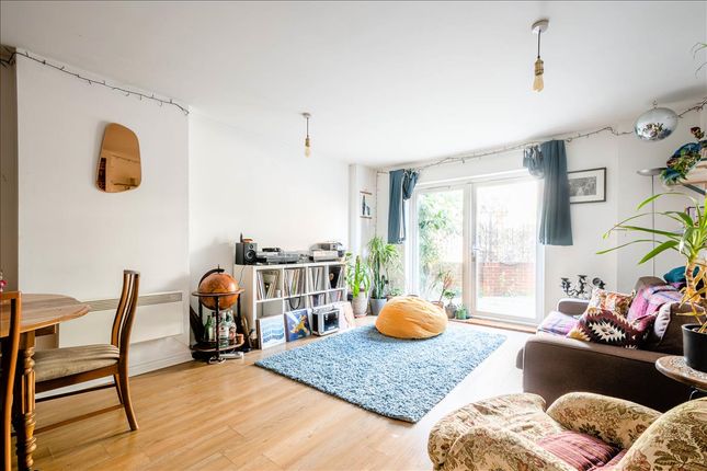Flat for sale in Marcon Place, Hackney Downs