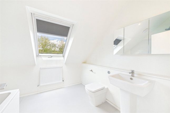 Master En-Suite
