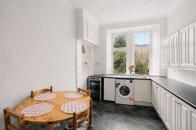 1/2 69 Thornwood Avenue, Glasgow photo 5