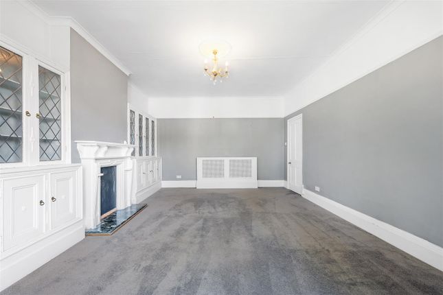 Flat for sale in Idmiston Road, West Norwood