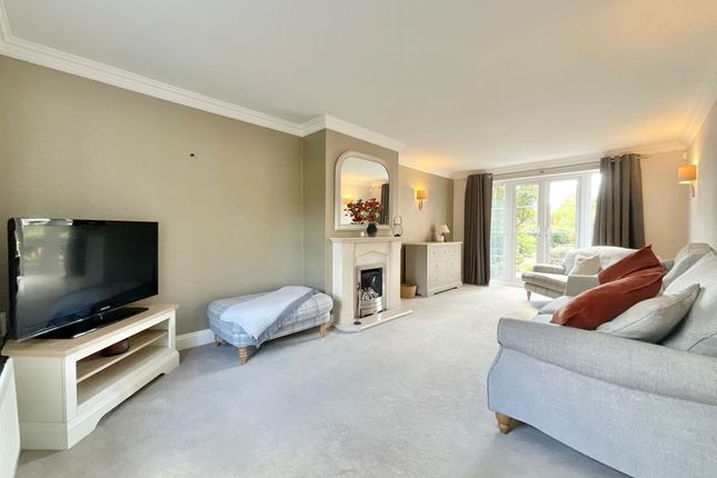 16 Ashbourne Drive, Crewe photo 2