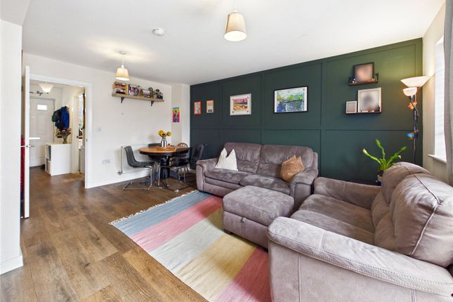 5, Valentine Avenue, Essex photo 3