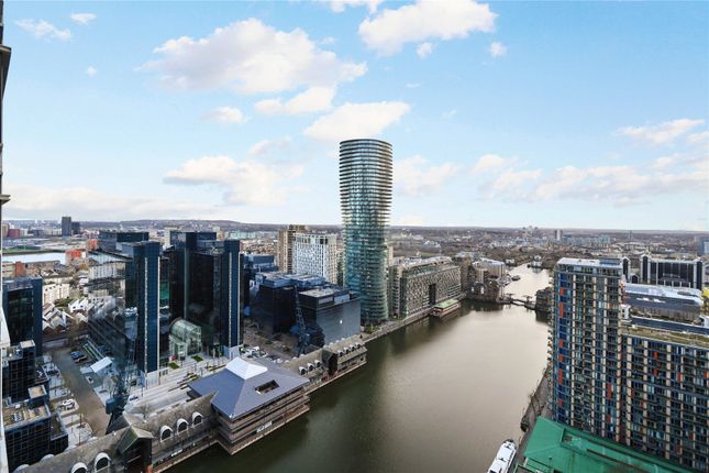 Flat 2909, 3, Pan Peninsula Square, London photo 3