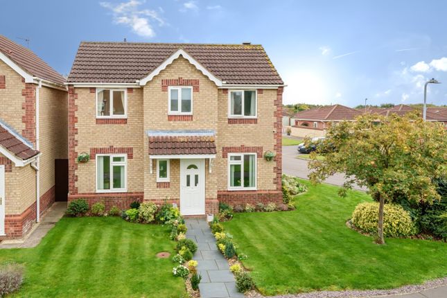 Detached house for sale in Russell Crescent, Sleaford, Lincolnshire