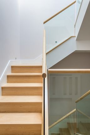 House. Partnership