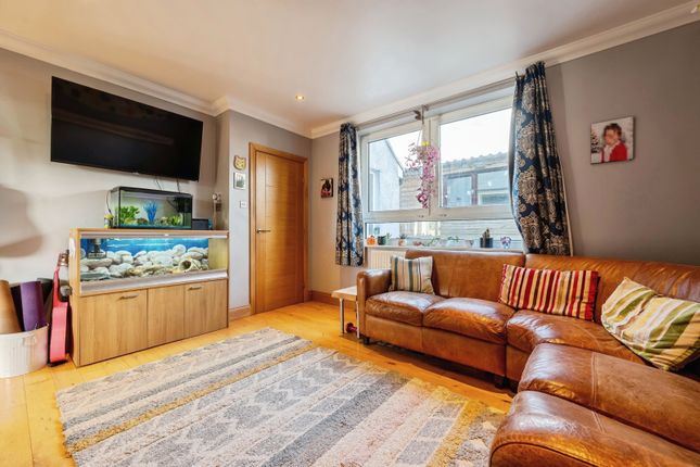 21, Lancaster Crescent, Wadebridge photo 4