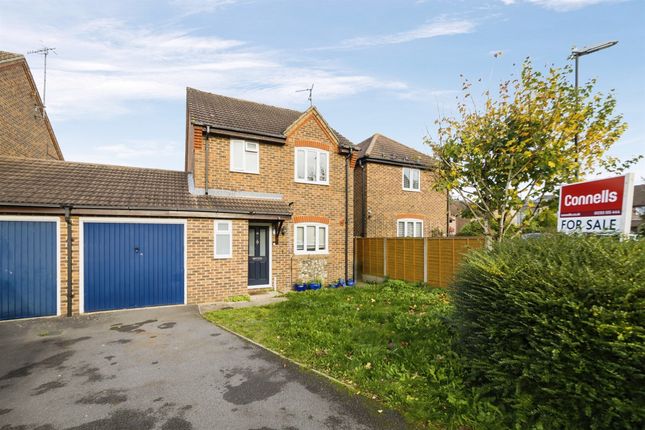 Thumbnail Detached house for sale in Benjamin Road, Maidenbower, Crawley
