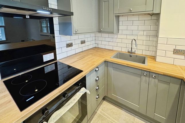 Flat 3 Hadrian House, Market Street, Hexham photo 4