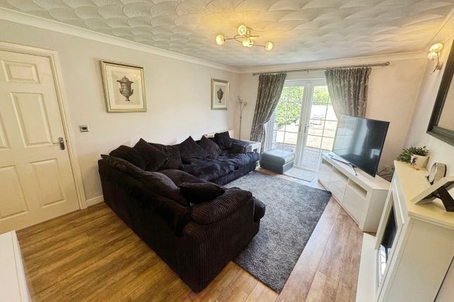 1, Bryson Close, Doncaster photo 4