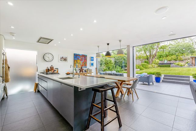 16, Kilham Lane, Winchester photo 4