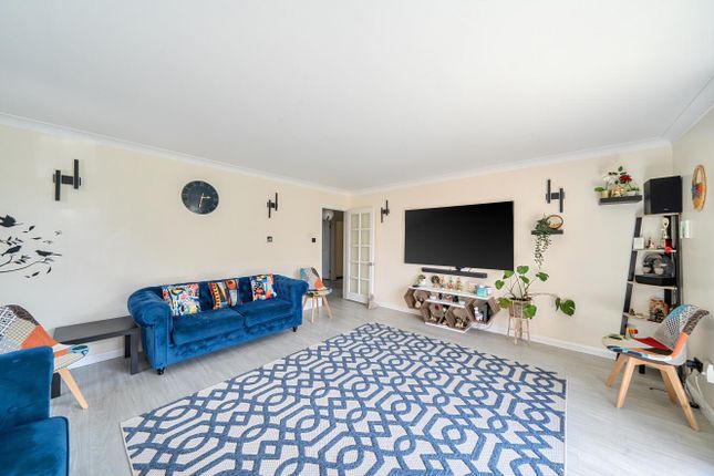 Flat 1, Ascot Place, Stanmore photo 3