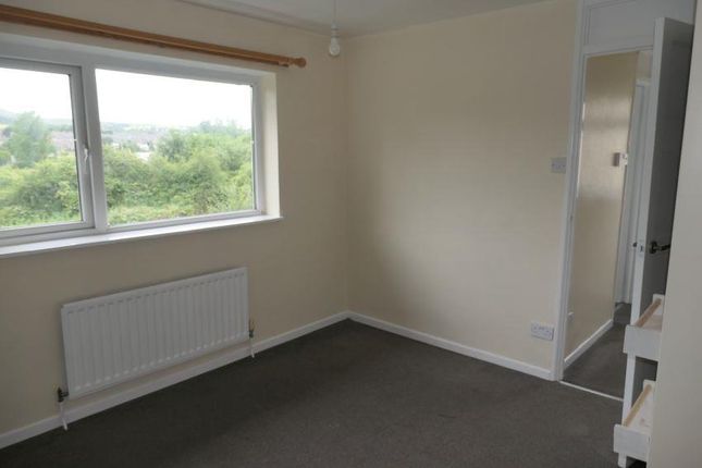 21, Avon Drive, Barnoldswick photo 5