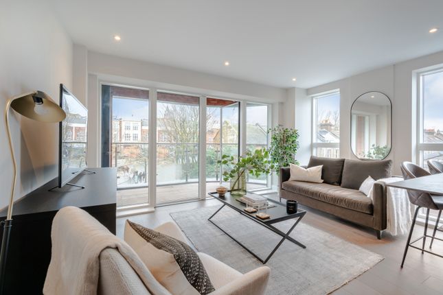 Thumbnail Flat for sale in Archway Corner, 800 Holloway Road