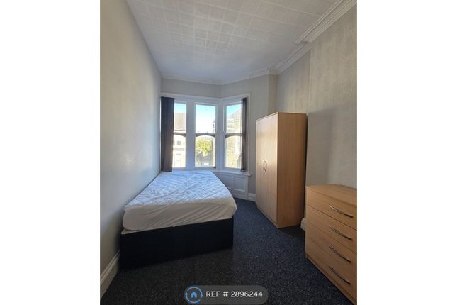 Flat 2, Pen y Wain Road, Cardiff photo 5