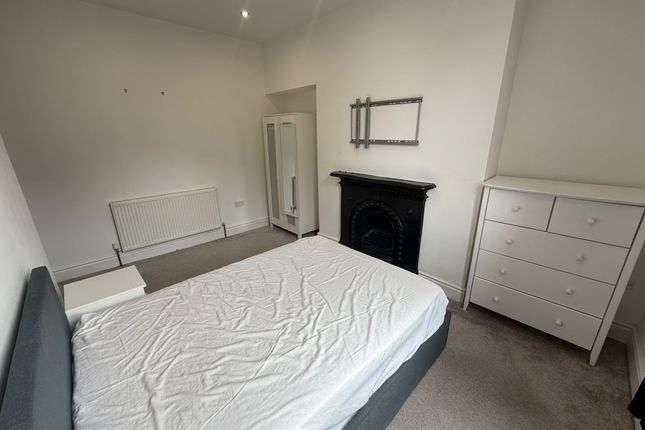 Room 4 - 1, North Cliff Street, Preston photo 5