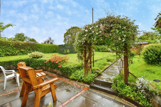 31, Pantyblodau Road, Ammanford photo 2