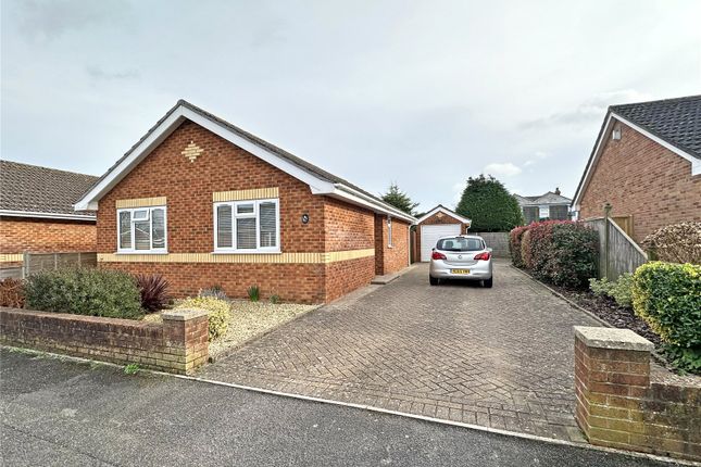 Thumbnail Bungalow for sale in Cutler Close, New Milton, Hampshire