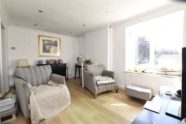 15, Heron Grove, West Yorkshire photo 3