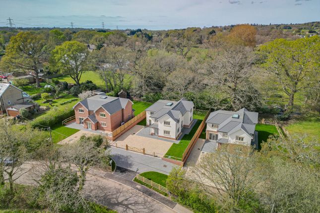 Sky View, Trampers Lane, Fareham photo 3