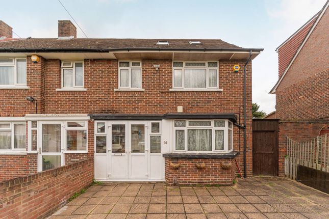 Thumbnail Semi-detached house to rent in Birch Walk, Mitcham