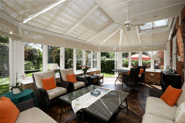 Croft Cottage, 9, Rathgar Avenue, LONDON photo 4