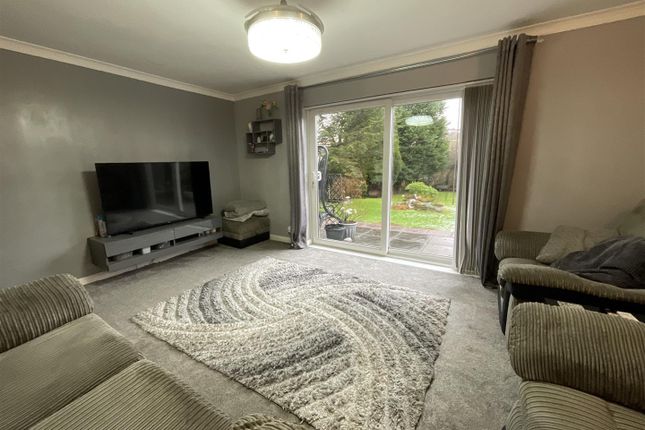 149, Heol Y Gors, Ammanford photo 2