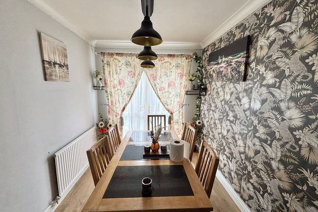 86, Barkby Road, Syston photo 3