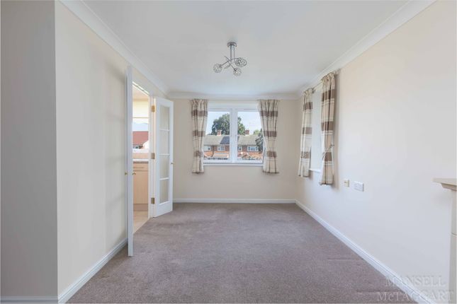 Flat for sale in Millfield Court, Crawley