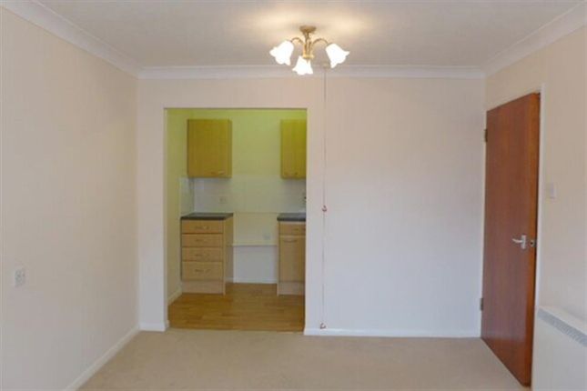 28, Havencroft Court, North Street, Walton On The Naze photo 4