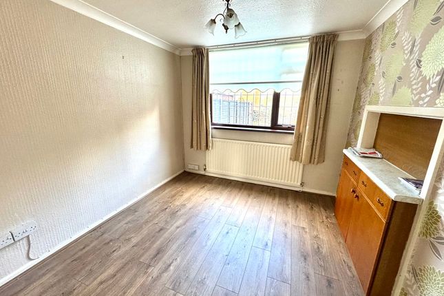 33, Whittleford Road, Nuneaton photo 4