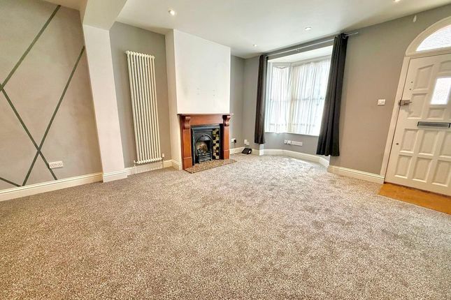 66, Victoria Street, Dunstable photo 2