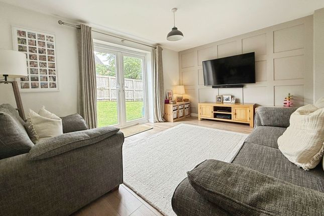 28, Pattinson Drive, Ryton photo 2