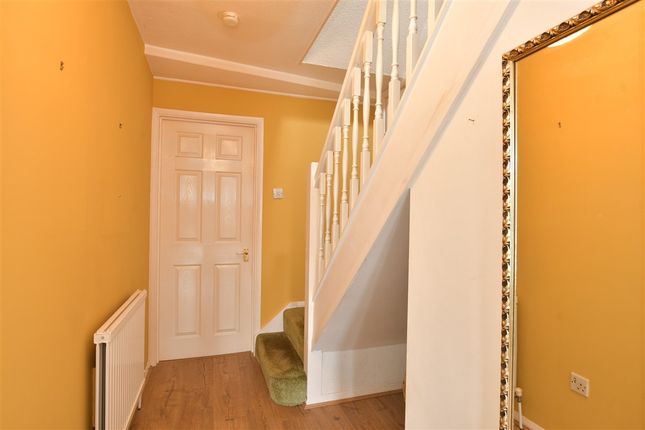 Pancroft, Abridge photo 4