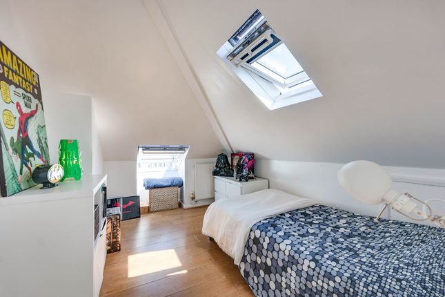 Maisonette for sale in Maple Avenue, Leigh-On-Sea