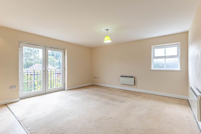 7 Meadow croft, Wakefield photo 2