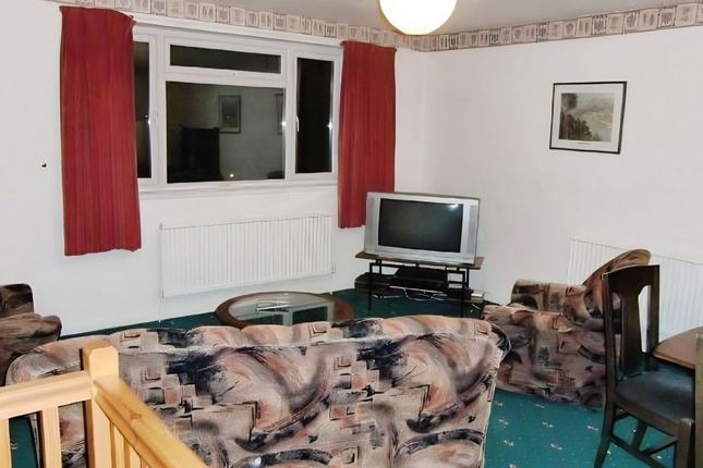 3, Eldertree Gardens, EXETER photo 3