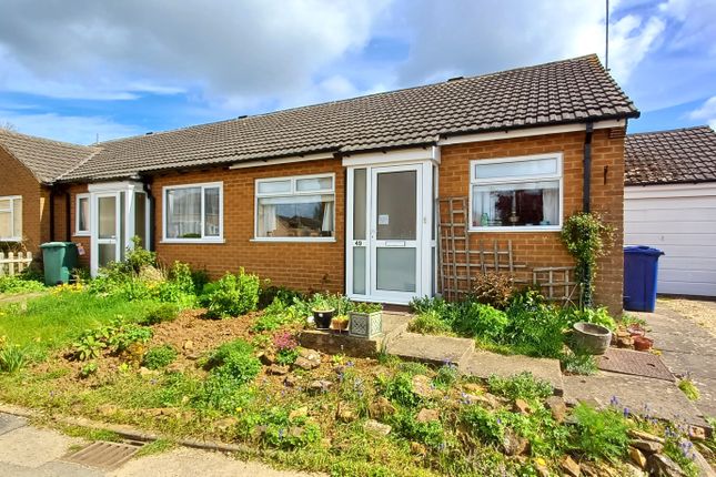 Thumbnail Bungalow for sale in Rectory Road, Hook Norton