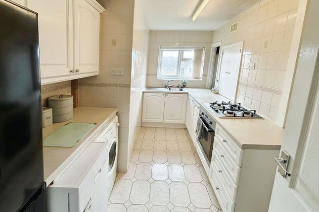 Flat for sale in Coniston Road, Chester, Cheshire