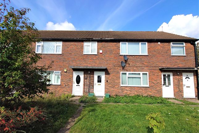 Thumbnail Maisonette for sale in Cavendish Close, Hayes, Greater London