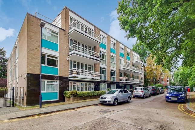 Thumbnail Flat for sale in Windermere Hall, Edgware