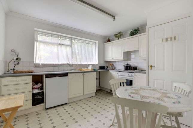 4 High View Court Magdala Road, Nottingham photo 3