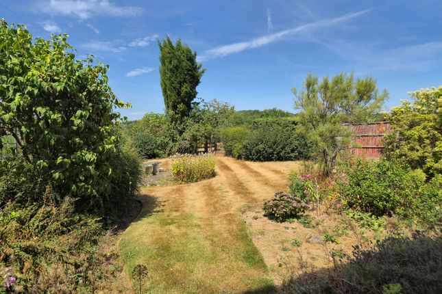 16 Preston Close, Markfield photo 2