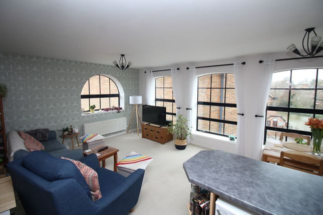 61, Whitefriars Wharf, Tonbridge photo 2