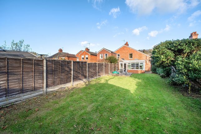 107, Eastwood Road, Bramley photo 2