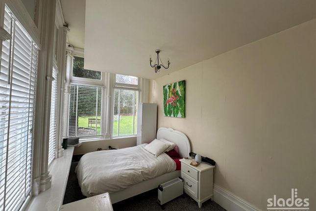 Flat for sale in Bourne Close, Westbourne, Bournemouth