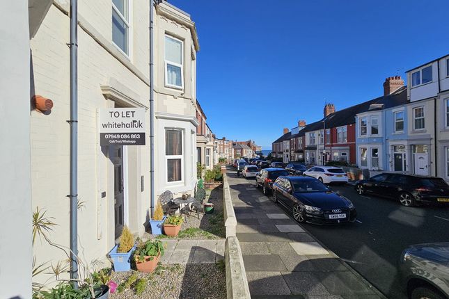 Ocean View, Whitley Bay photo 2