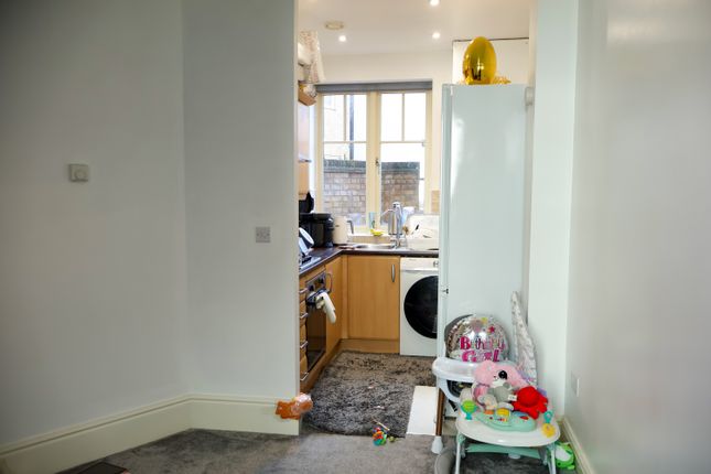 11, Clickers Mews, Northampton photo 4