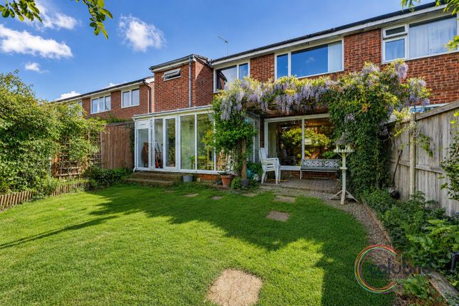 26, Chelmer Lea, Chelmsford photo 2
